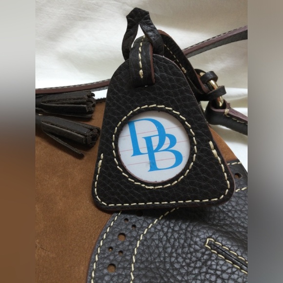 NWOT Dooney & Bourke shoulder purse. Light brown suede - Picture 9 of 16